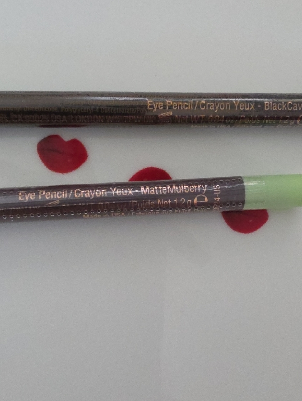 Pixi by Petra Endless Silky Eye Pen - Mulberry & Black Duo - Picture 4 of 8